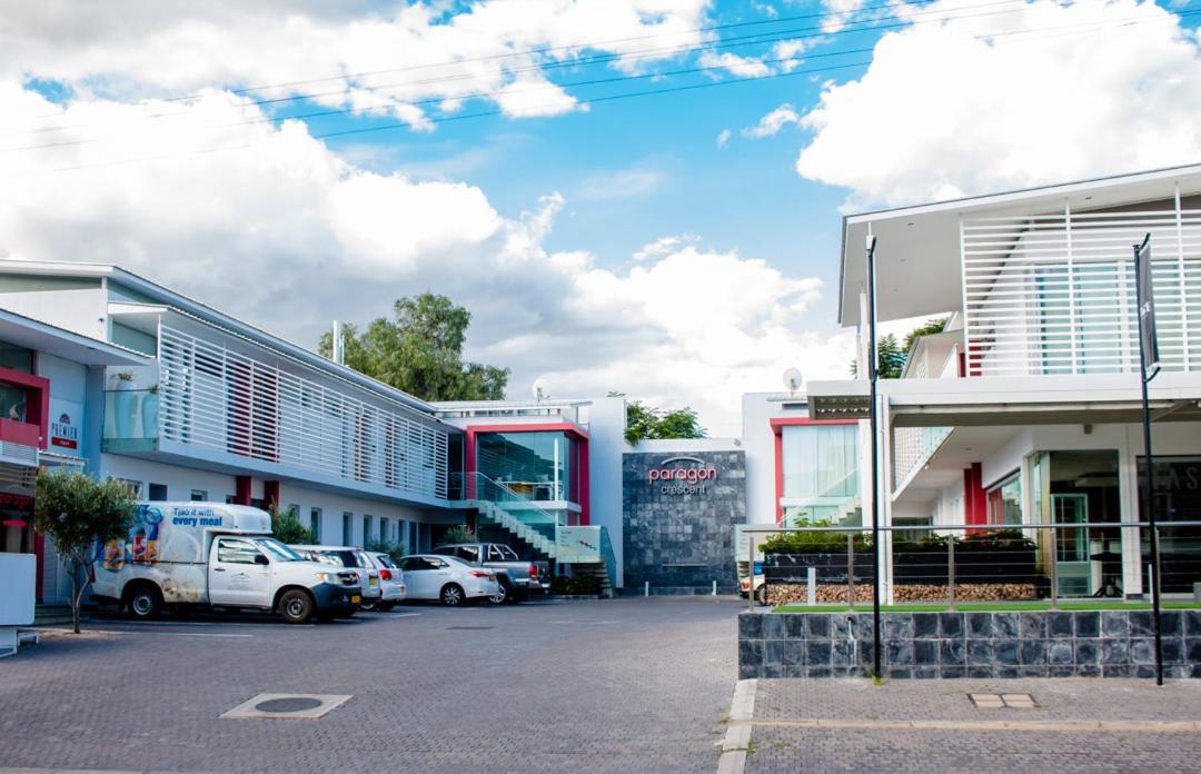 Urban Oasis Apartments At Paragon Windhoek Ngoại thất bức ảnh