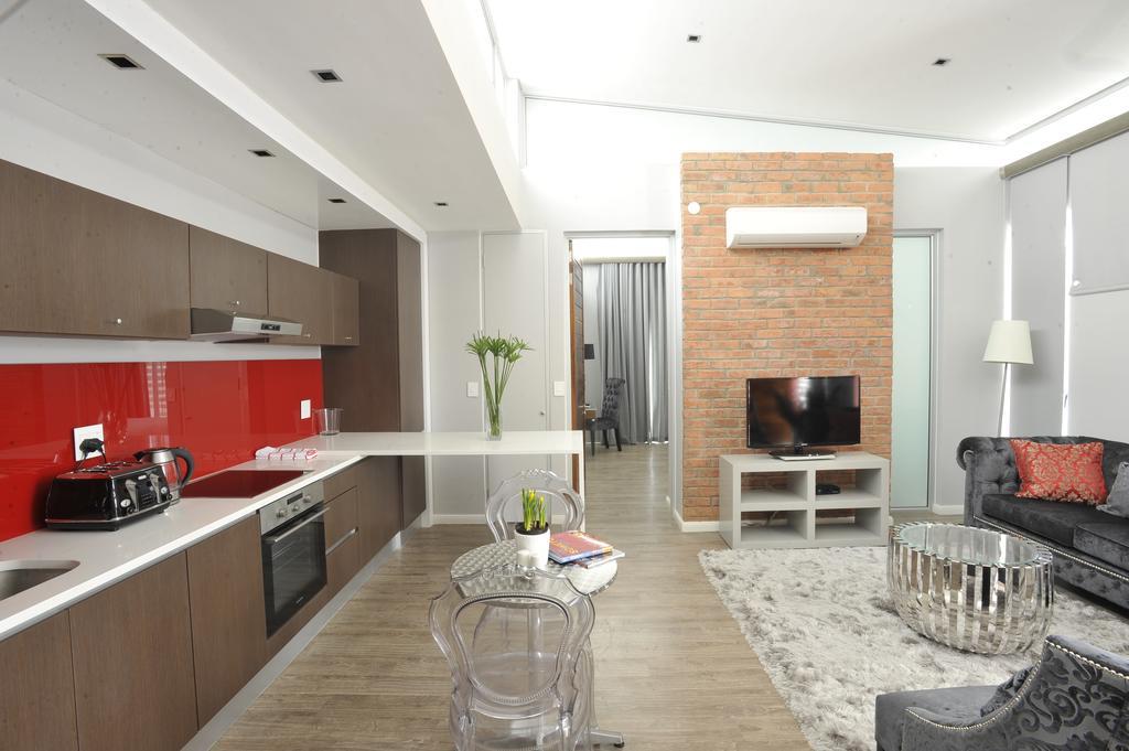 Urban Oasis Apartments At Paragon Windhoek Ngoại thất bức ảnh