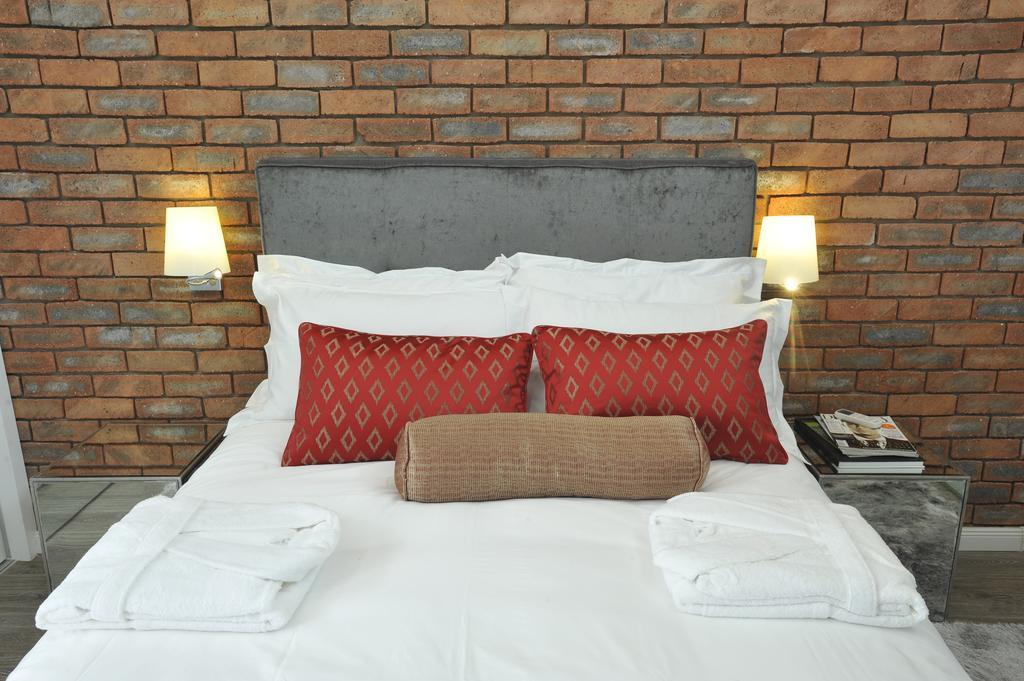 Urban Oasis Apartments At Paragon Windhoek Ngoại thất bức ảnh